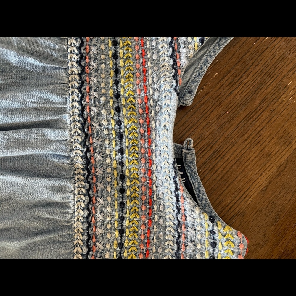 Denim blouse for little girls